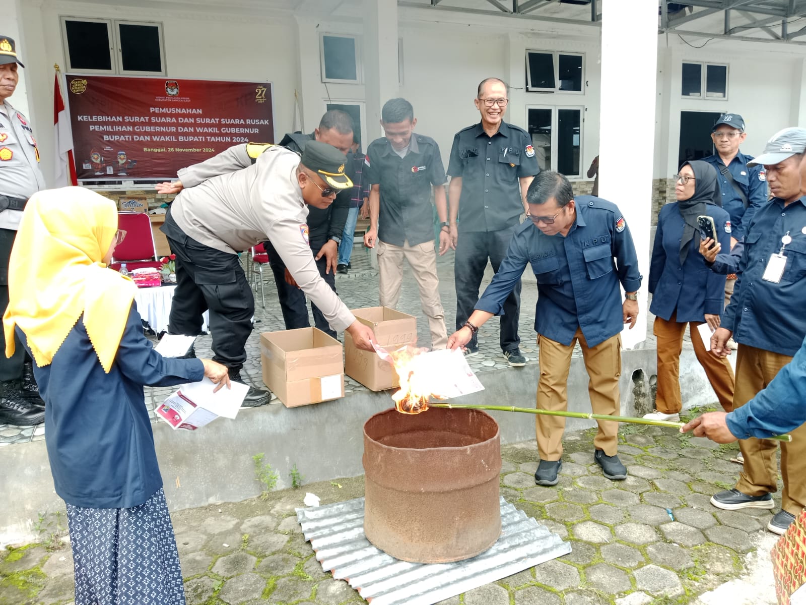 Pemusnahan Logistik